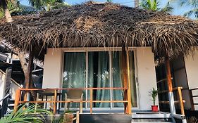 Agonda Beach Chalets